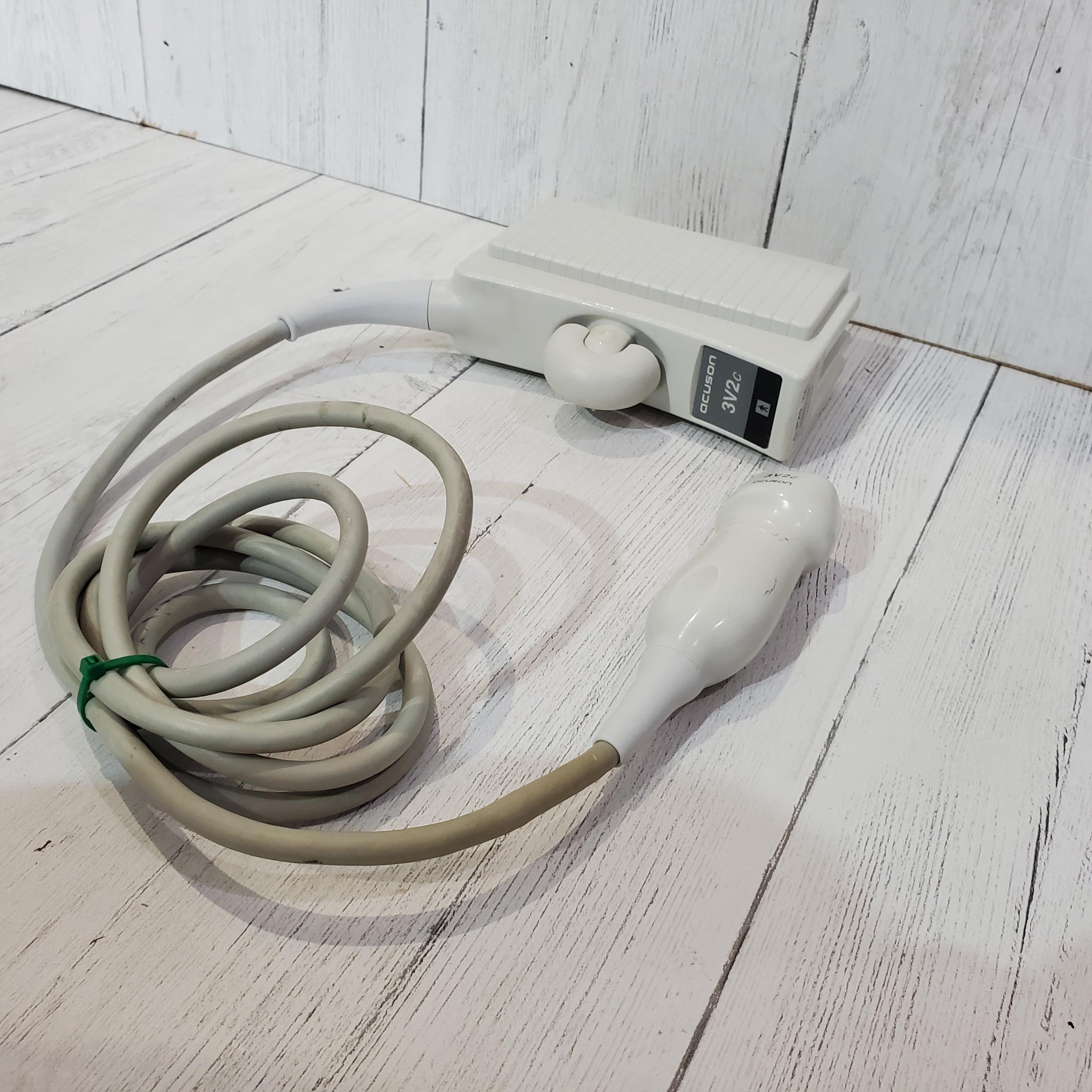 Acuson 3V2c Ultrasound Probe Transducer DIAGNOSTIC ULTRASOUND MACHINES FOR SALE