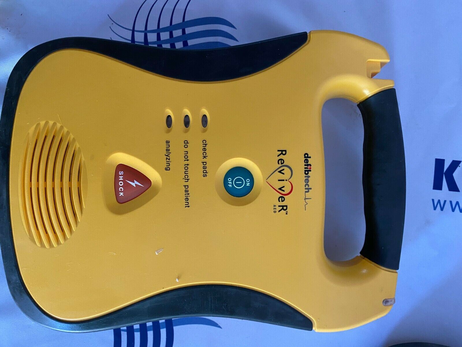 Lots of 10 Defibtech Revivers AED-no battery and accessories Very Good Condition DIAGNOSTIC ULTRASOUND MACHINES FOR SALE