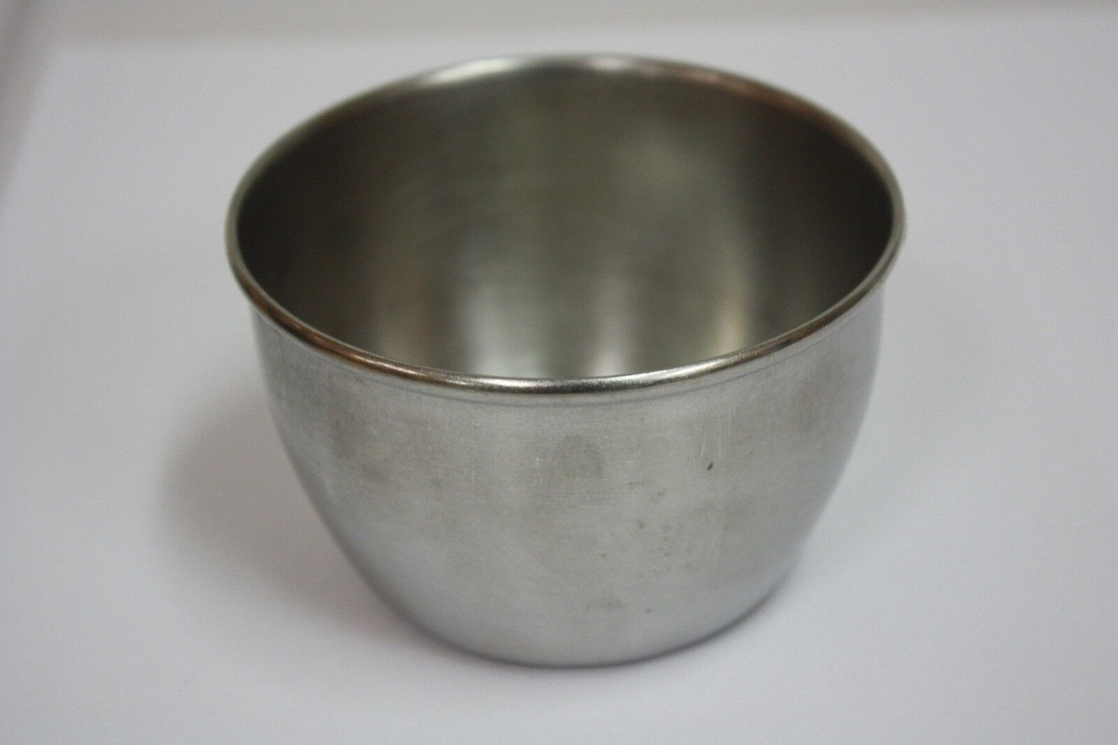 American Hospital Supply Stainless Steel Iodine Cup (24GS) DIAGNOSTIC ULTRASOUND MACHINES FOR SALE