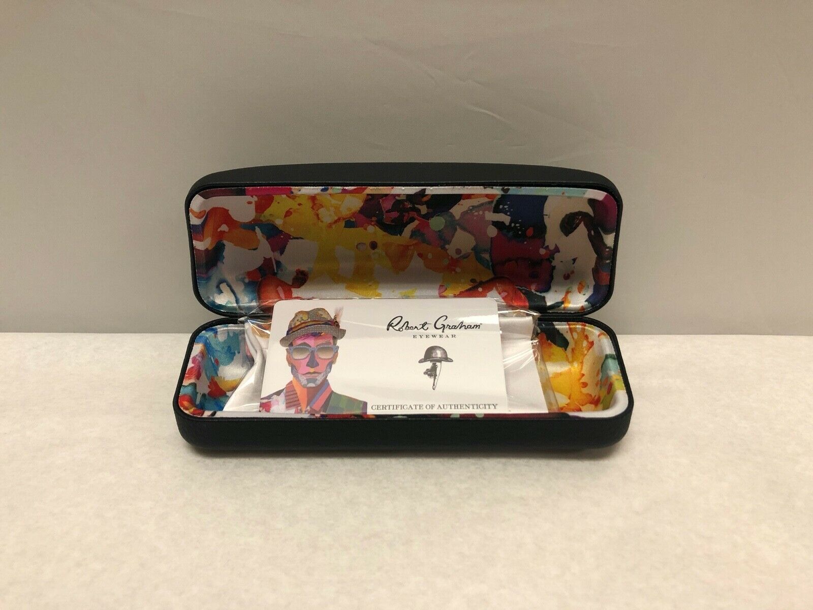 Robert Graham Optical Eyeglasses Hard Case | KMOPT-28 DIAGNOSTIC ULTRASOUND MACHINES FOR SALE