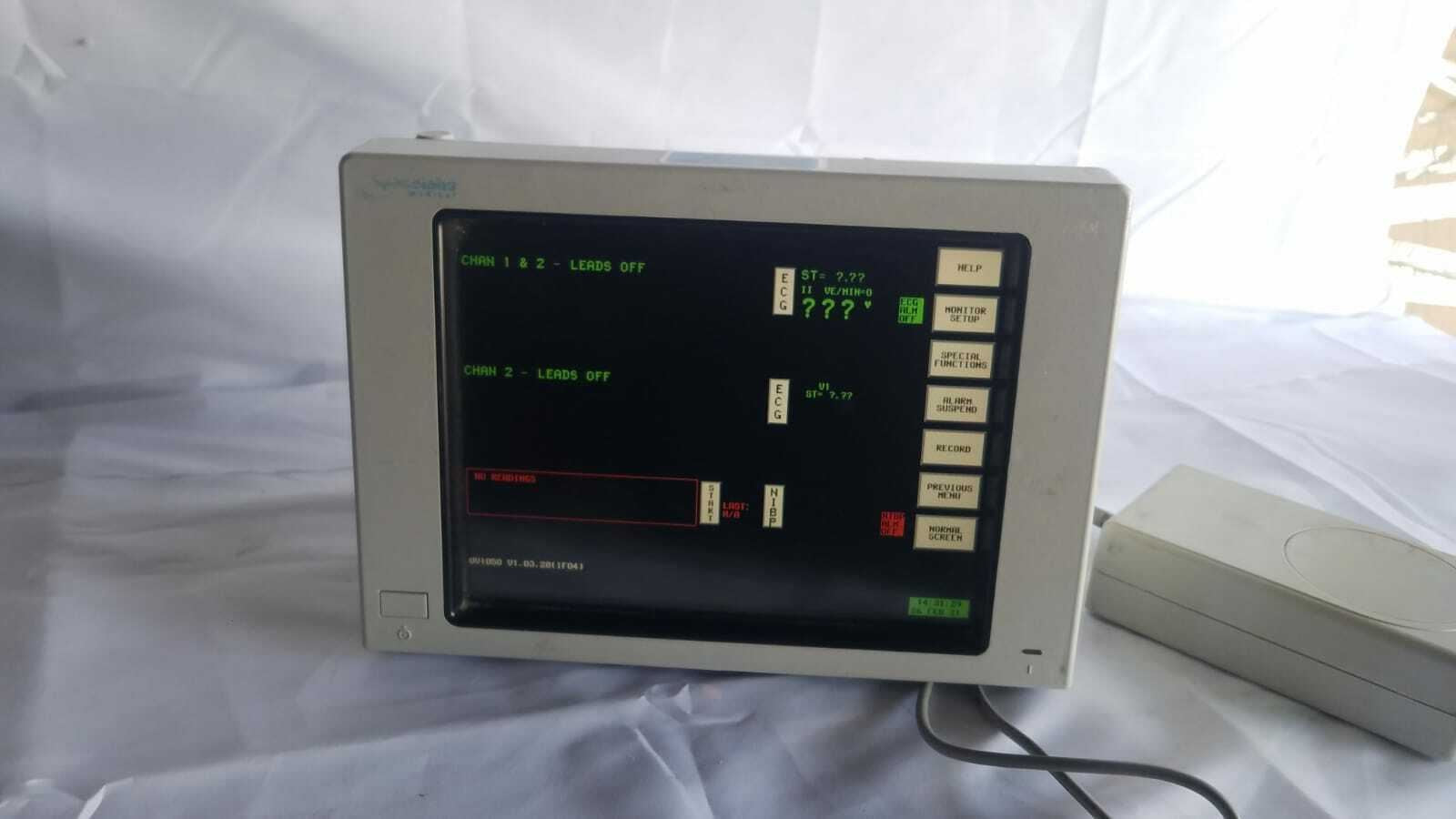 Spacelabs Ultraview 90369 Patient Monitor (NY174U) DIAGNOSTIC ULTRASOUND MACHINES FOR SALE