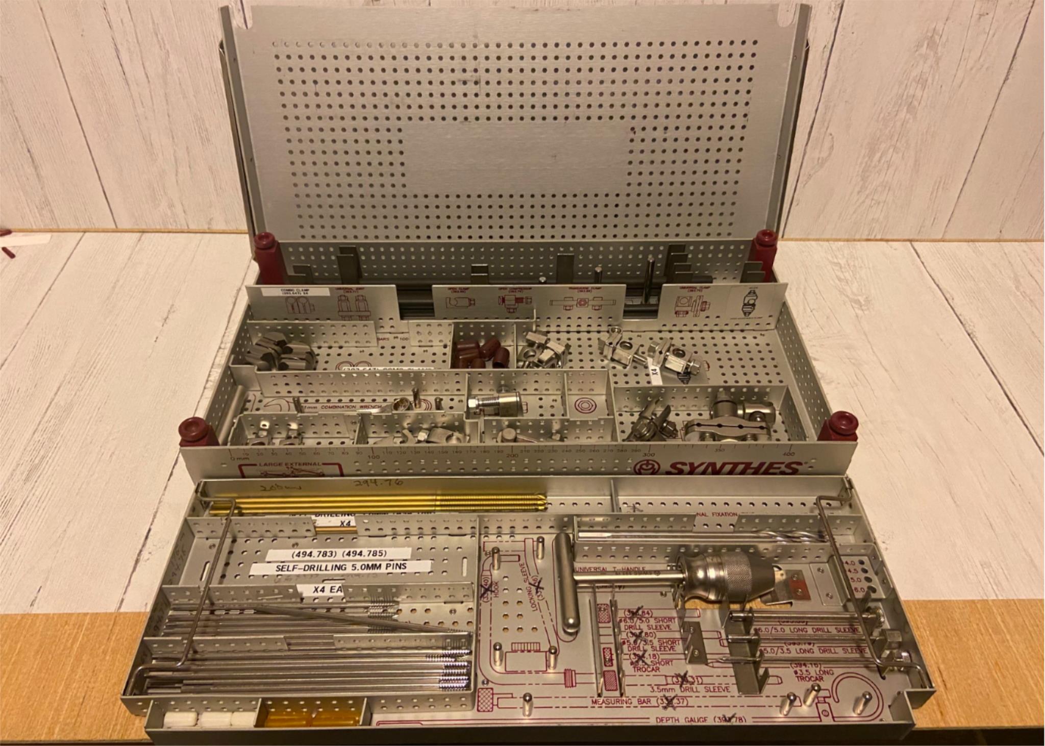 SYNTHES Large External Fixator set DIAGNOSTIC ULTRASOUND MACHINES FOR SALE