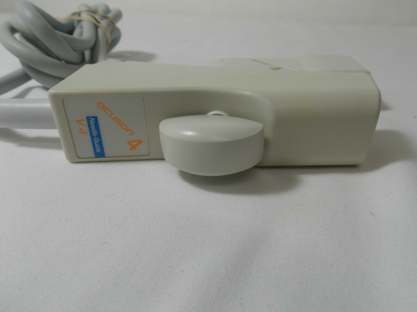 Acuson 4 Needle Guide V4 Ultrasound Transducer Probe (LAM-302) DIAGNOSTIC ULTRASOUND MACHINES FOR SALE