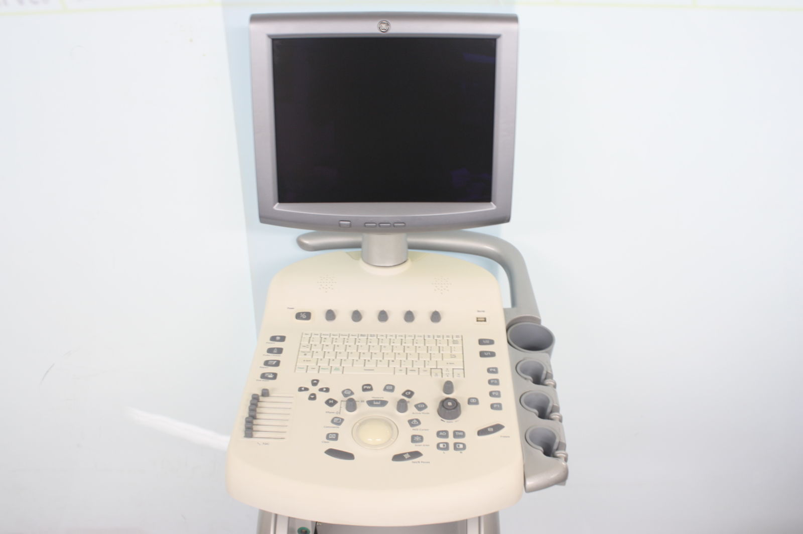 GE General Electric VIVID LOGIQ P3 Ultrasound Machine- PARTIALLY TESTED DIAGNOSTIC ULTRASOUND MACHINES FOR SALE