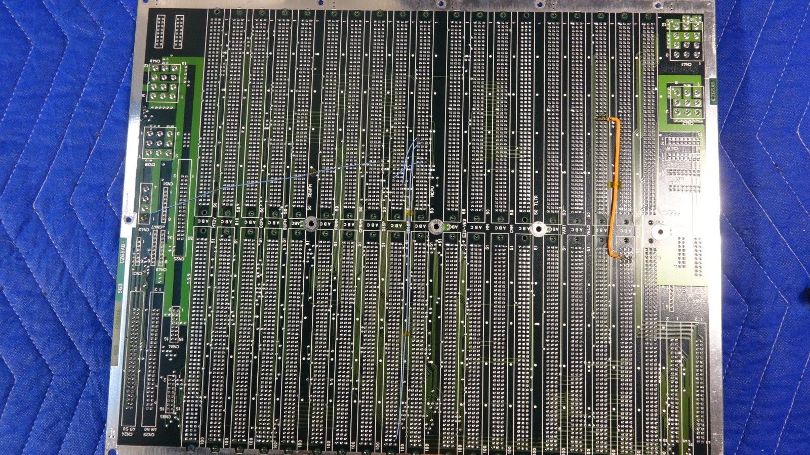 BACKPLANE Board for Hitachi EUB 515 Plus Ultrasound System P/N CZ65AB-S13 DIAGNOSTIC ULTRASOUND MACHINES FOR SALE