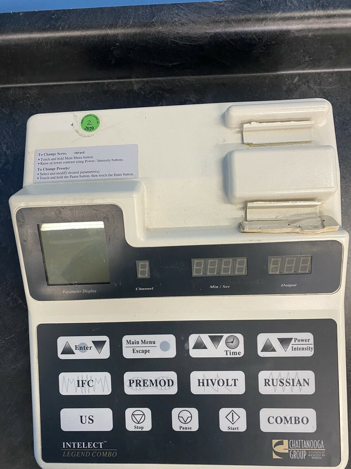 Chattanooga INTELECT LEGEND COMBO 2C Ultrasound with power adapter (parts only) DIAGNOSTIC ULTRASOUND MACHINES FOR SALE