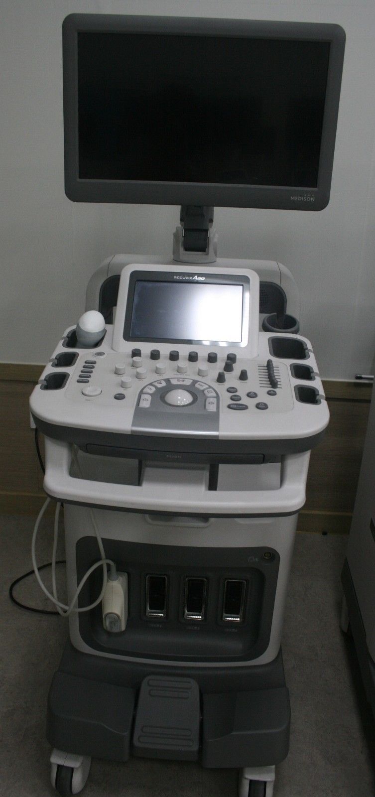 Samsung Medison  A30 Ultrasound with 3 Transducers New Low price DIAGNOSTIC ULTRASOUND MACHINES FOR SALE