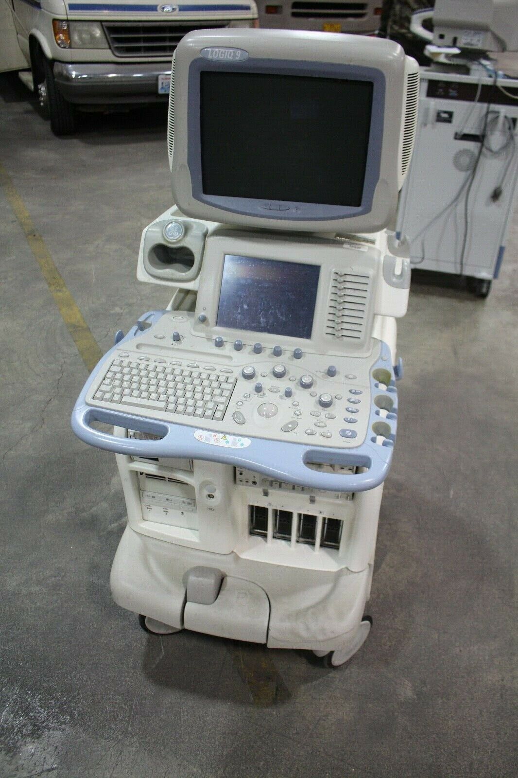 GE Logiq 9 Ultrasound WORKING DIAGNOSTIC ULTRASOUND MACHINES FOR SALE