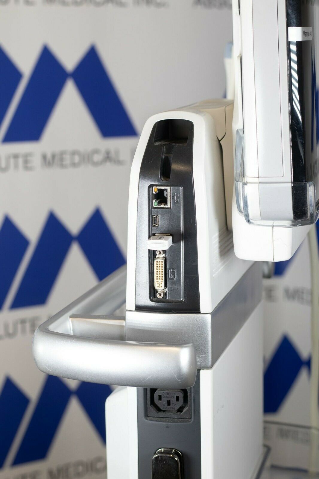 GE VENUE 40 Ultrasound Portable Biomed. Certified, Probe/Transducers available! DIAGNOSTIC ULTRASOUND MACHINES FOR SALE