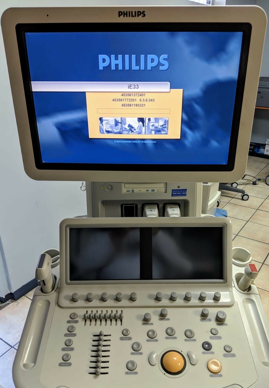 PHILIPS iE33 Cardio Vascular W/1 S5-1 Echo Probe Ultrasound Unit DIAGNOSTIC ULTRASOUND MACHINES FOR SALE