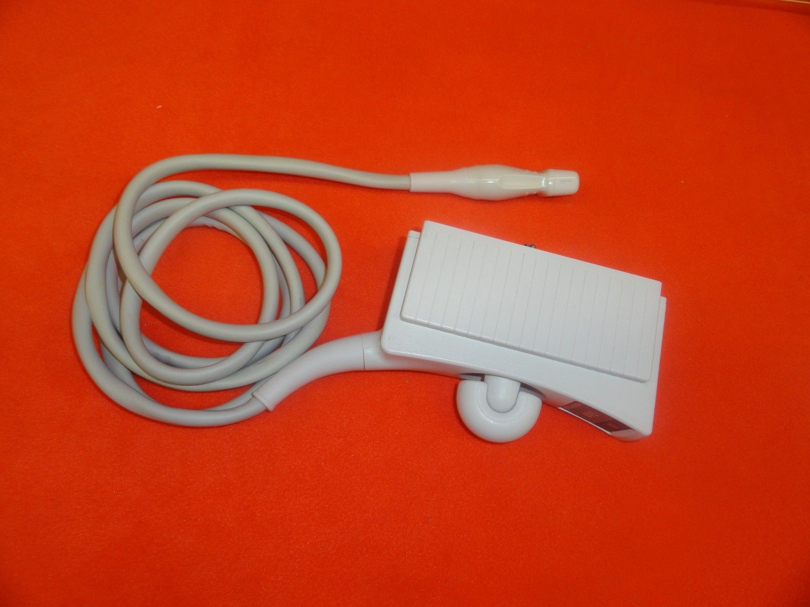 Acuson 8V5 Ultrasound Transducer W/ Pinless Connector for Acuson Sequoia (5815 ) DIAGNOSTIC ULTRASOUND MACHINES FOR SALE