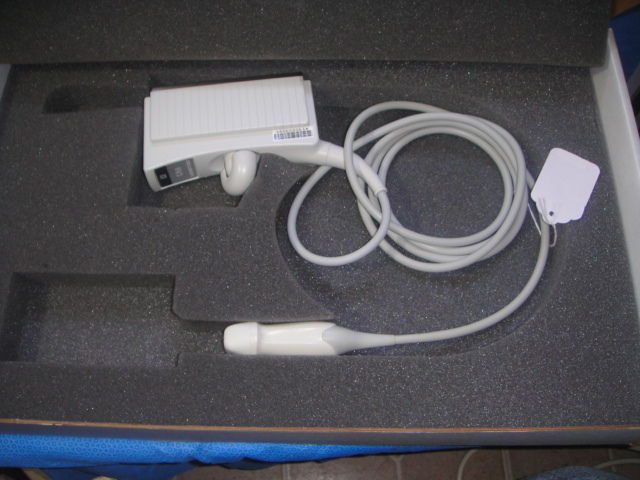 ACUSON 8V3 PINLESS ULTRASOUND TRANSDUCER  MANUFACTURED 2008 DIAGNOSTIC ULTRASOUND MACHINES FOR SALE