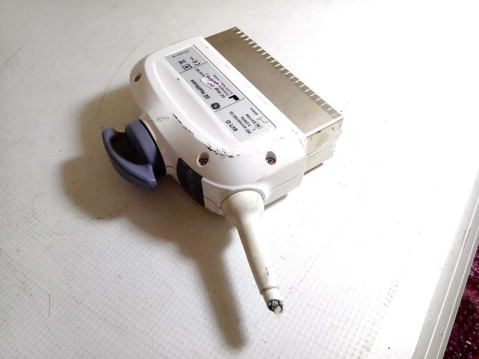 GE 6vT-D ultrasound probe For parts only DIAGNOSTIC ULTRASOUND MACHINES FOR SALE