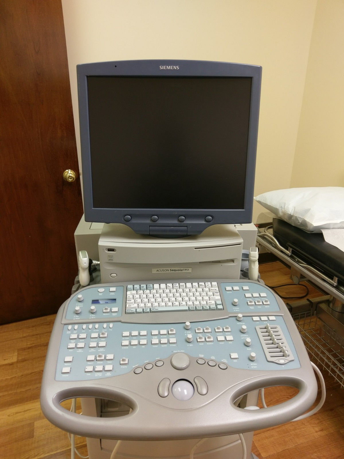 Siemens Sequoia Acuson C512 Cardiac Ultrasound Vascular 4V1 & 8C4 Transducers,  DIAGNOSTIC ULTRASOUND MACHINES FOR SALE