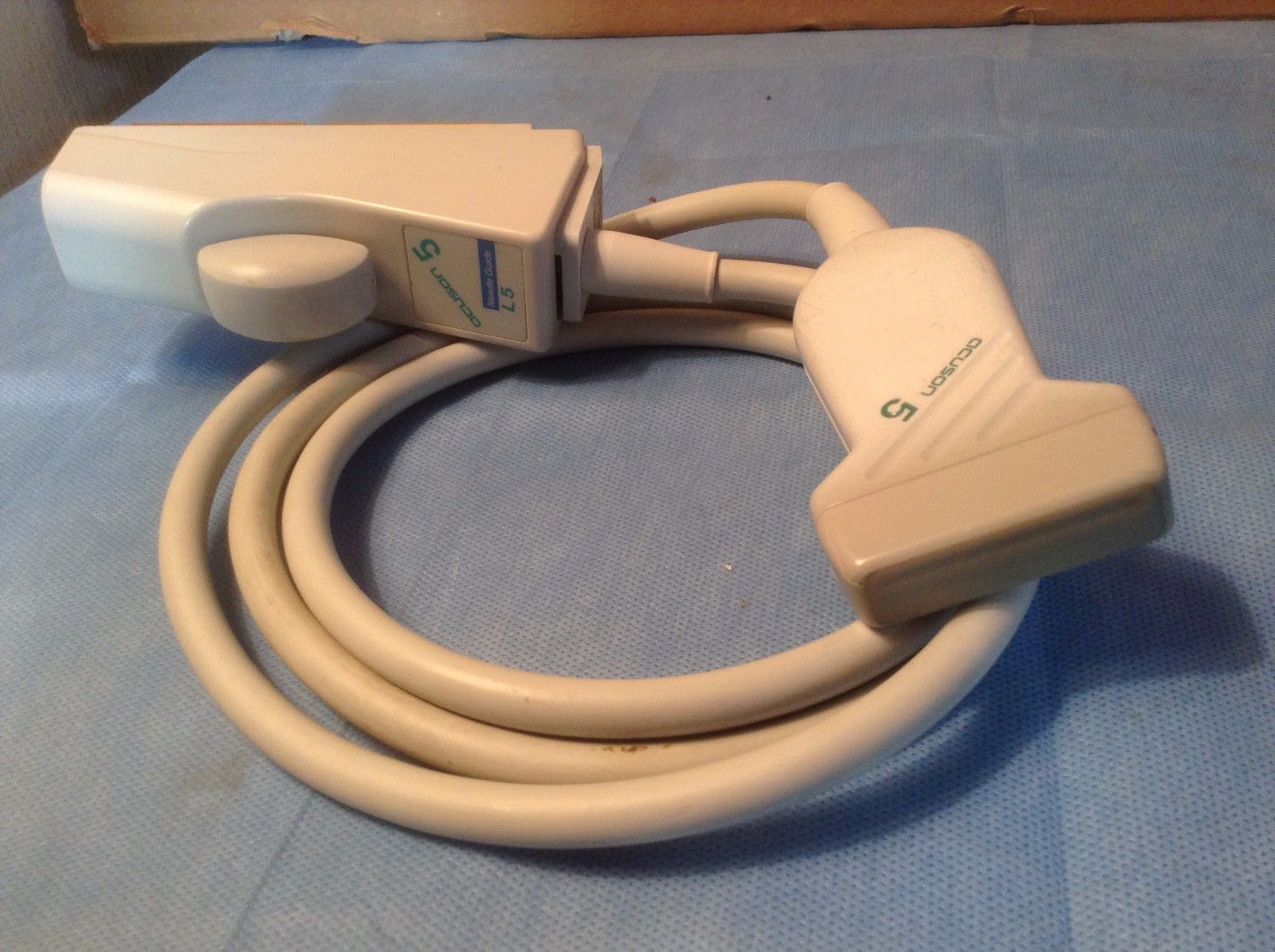 ACUSON ULTRASOUND PROBE C3 FROM WORKING ENVIRONMENT GOOD CONDITION CLEAN DIAGNOSTIC ULTRASOUND MACHINES FOR SALE