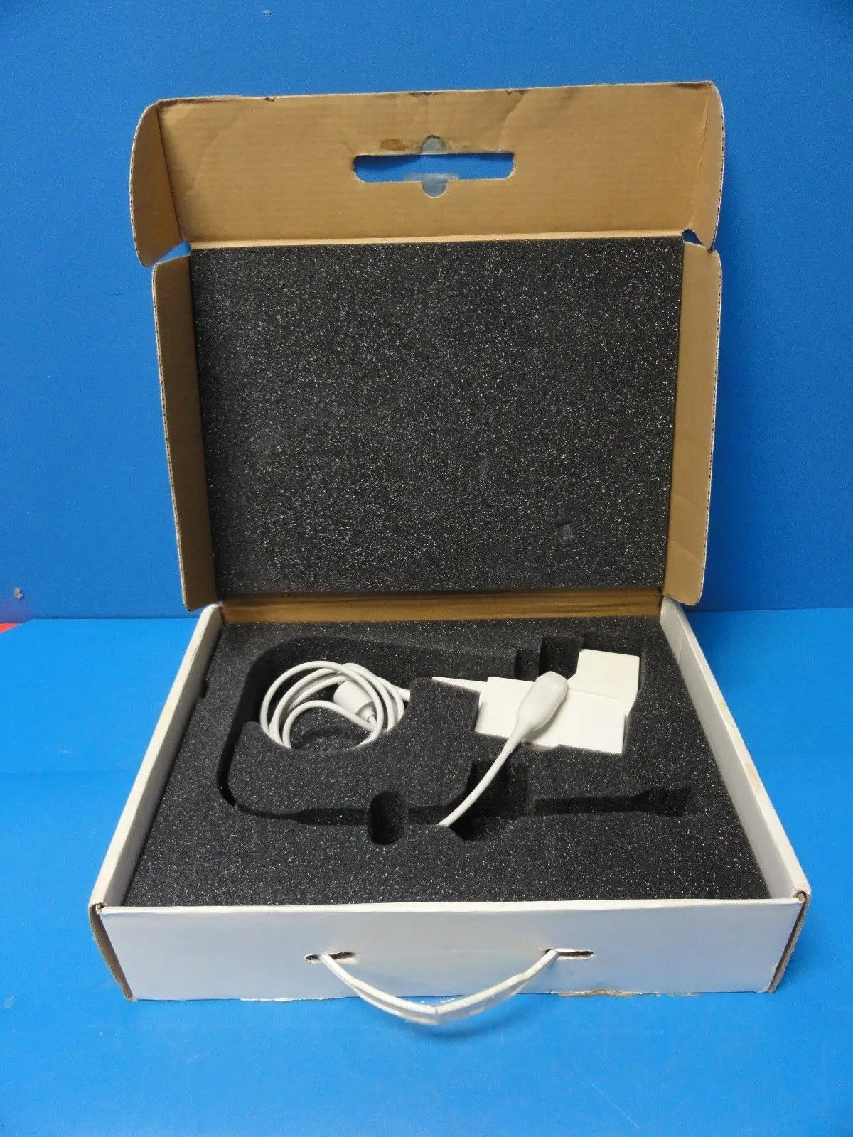 GE 8S Sector Ultrasound Transducer W/ Hook For GE Logiq 700 P/N 2266327 (8559) DIAGNOSTIC ULTRASOUND MACHINES FOR SALE