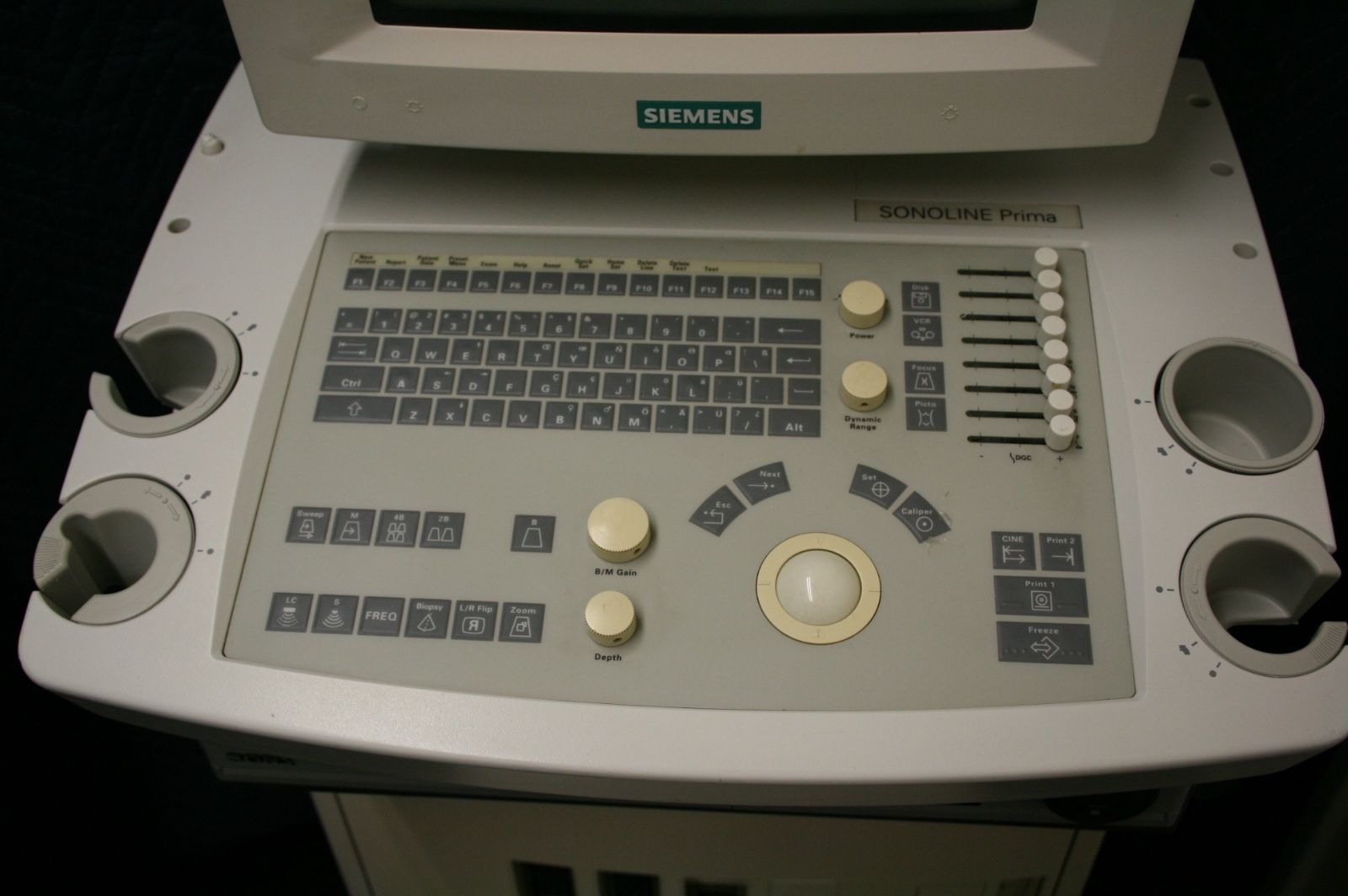 Siemens Sonoline Prima Ultrasound w/ Siemens c5-2 Probe and EV9-4 DIAGNOSTIC ULTRASOUND MACHINES FOR SALE