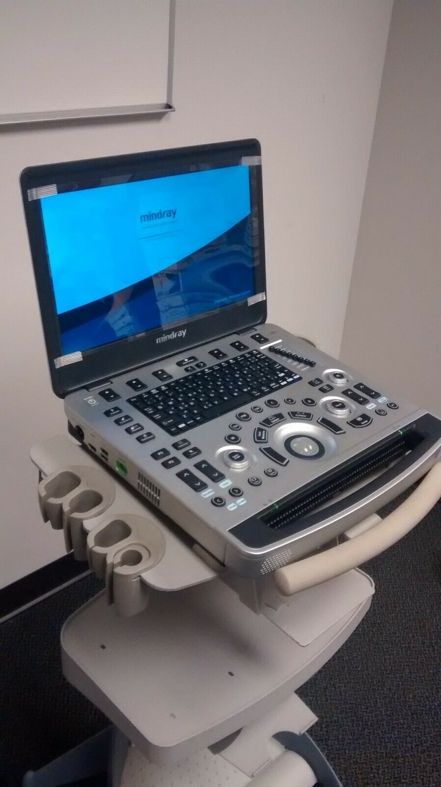 Mindray M9 Ultrasound System (Great Condition) DIAGNOSTIC ULTRASOUND MACHINES FOR SALE