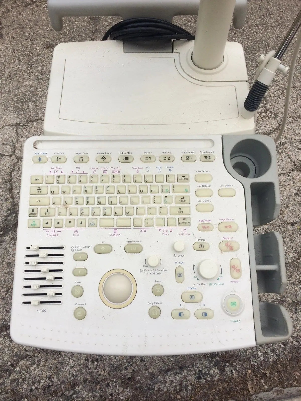 GE LOGIQ 200 Pro Series Ultrasound System DIAGNOSTIC ULTRASOUND MACHINES FOR SALE