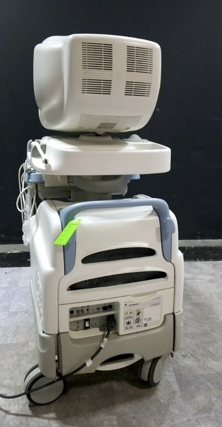 GE LOGIQ 9 ULTRASOUND MACHINE WITH 3 PROBES (M12L, E8C, 9L) 2005 DIAGNOSTIC ULTRASOUND MACHINES FOR SALE